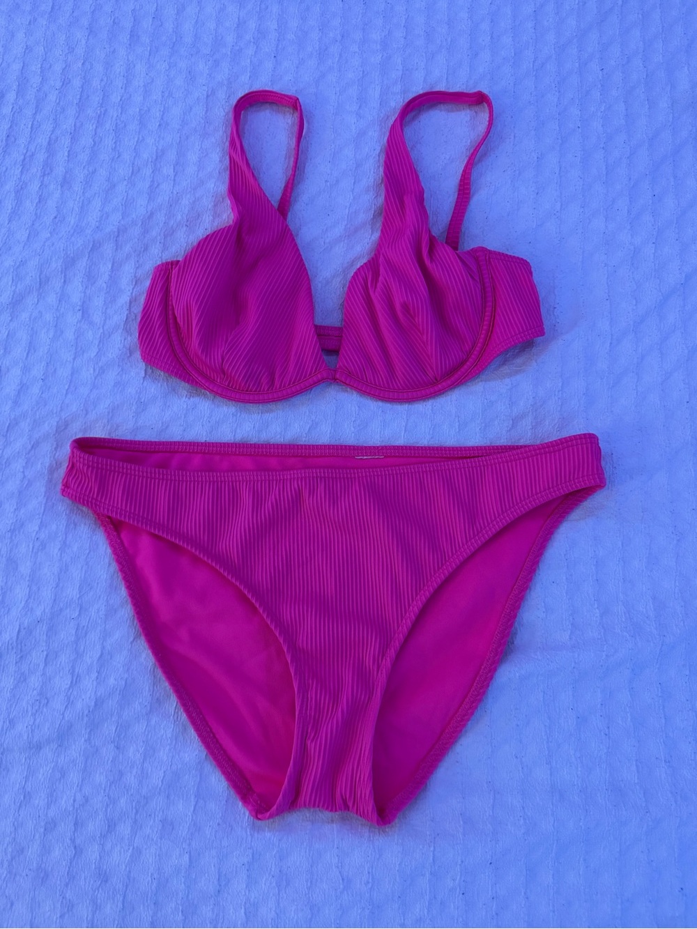 Hollister Ribbed Bright Pink Underwire Bikini Set